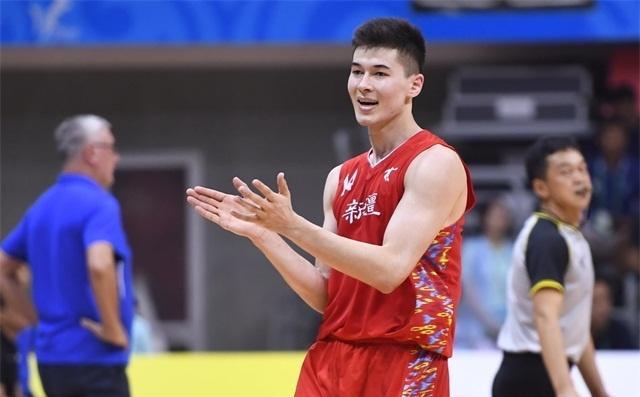 广东无缘4强下赛季展望,广东辽宁总决赛夺冠