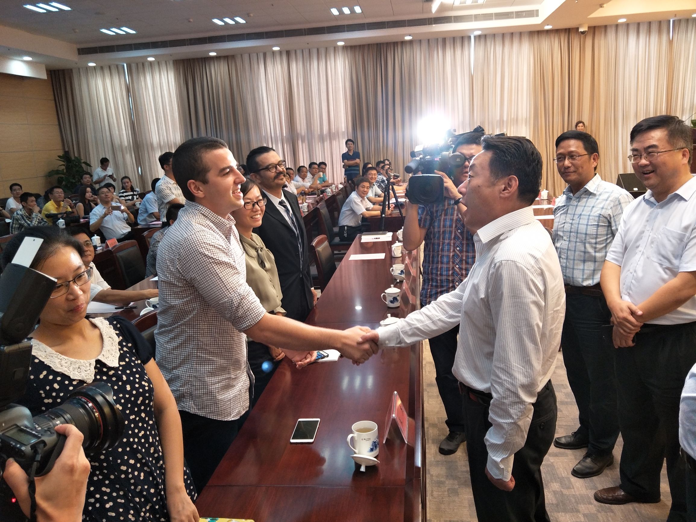 安徽省政府新闻发布会完整版,安徽政府新闻发布会