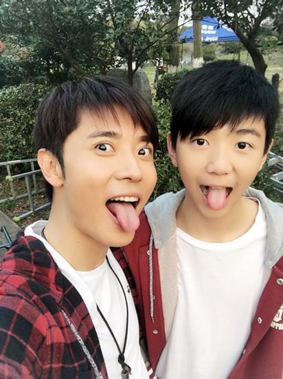 他凭什么管我!梧桐妹曾嫌弃修杰楷,娱乐圈最佳后爸都有谁?