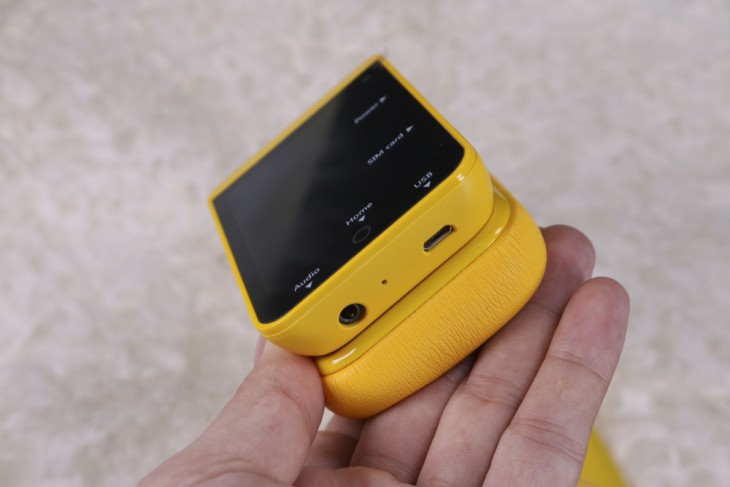 耳机带屏幕,耳机带液晶显示屏