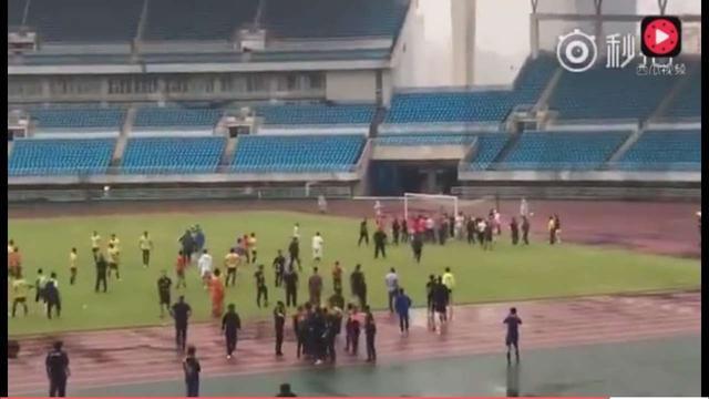 河南省打架斗殴新闻完整版,最近河南打架新闻