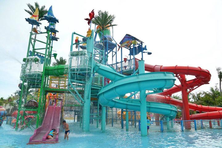 带着宝贝去旅行，遇见三亚遇见海