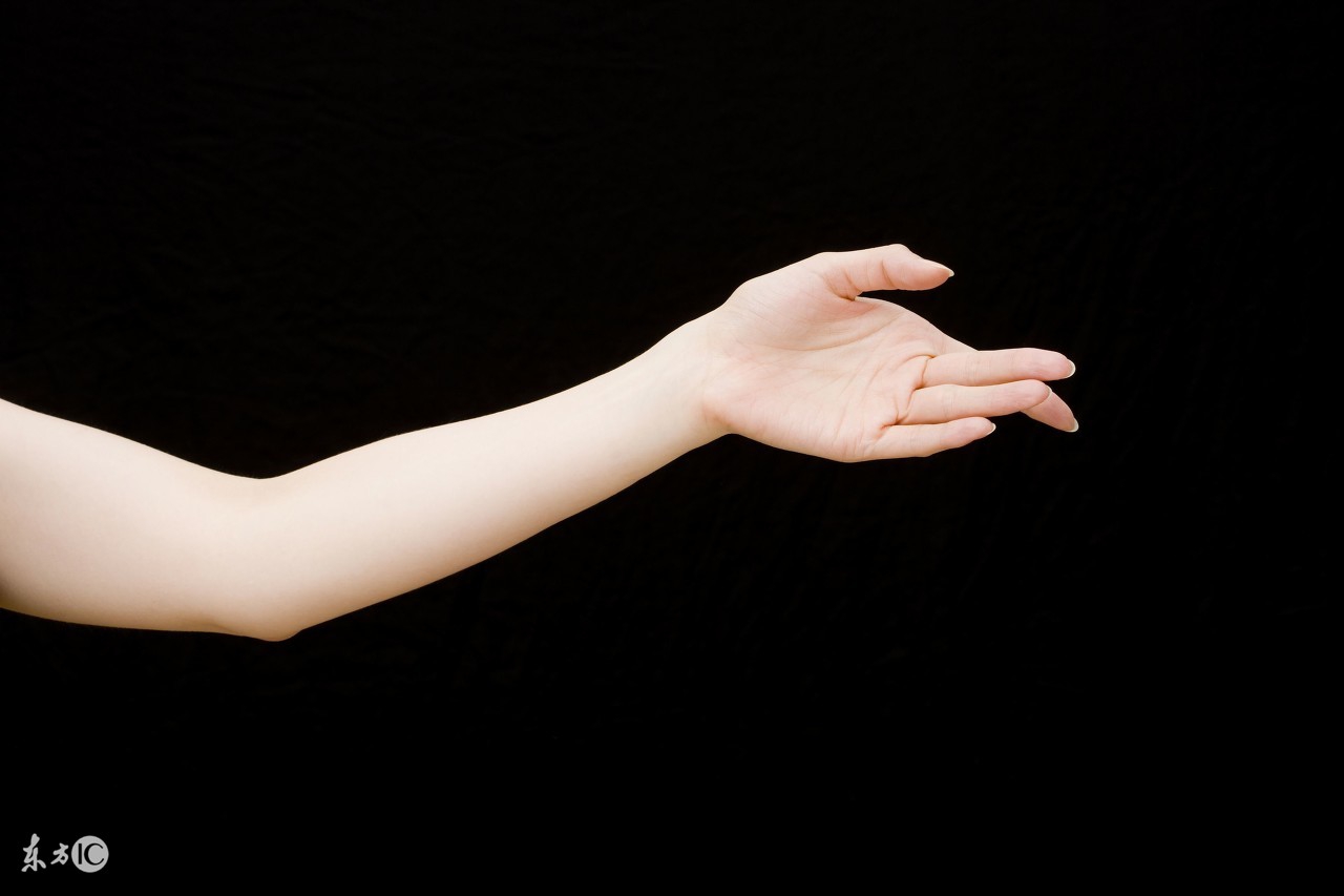 年轻人手抖的10大疾病征兆是什么,老年人手抖腿抖是什么病的征兆