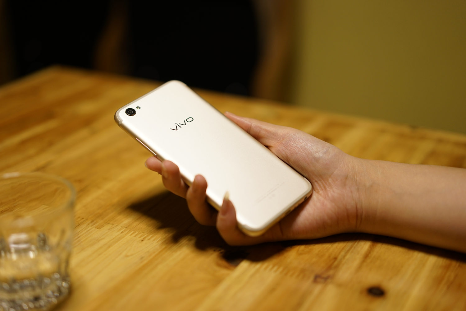 vivox9s拍照好不好,vivo自拍软件推荐