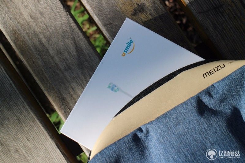 usmile声波电动牙刷如何使用,电动牙刷测评usmile智能声波