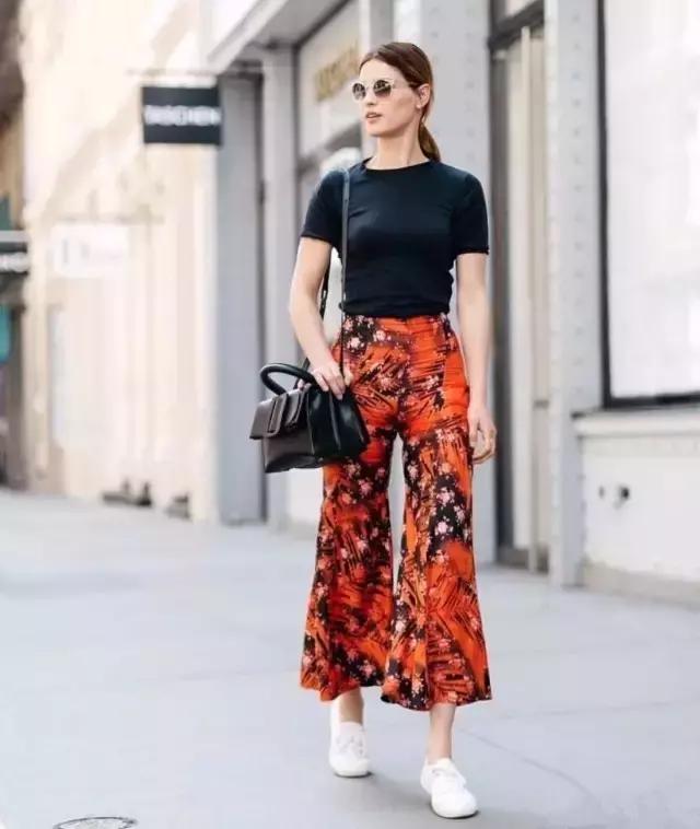 矮个子夏天穿阔腿裤好看吗,淡蓝色牛仔阔腿裤穿搭夏天学生