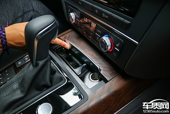 2017款奥迪a6l舒适版内饰,奥迪a6l55tfsi测评视频陈震