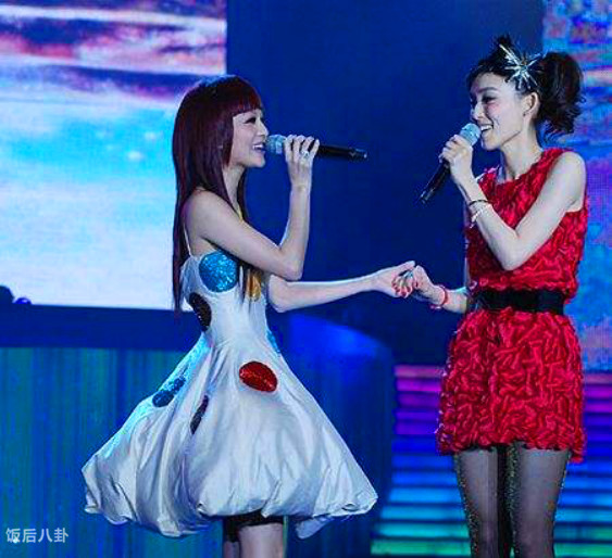 张韶涵范玮琪互怼完整版,范玮琪张韶涵尴尬同台