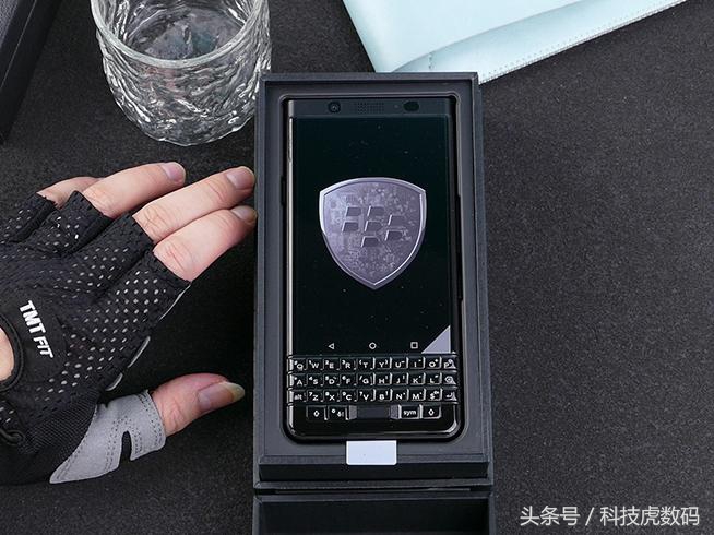 黑莓keyone国行评测,黑莓keyone全触屏