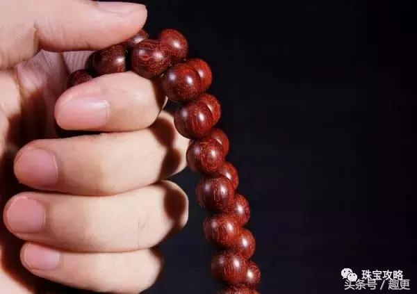 小叶紫檀盘玩放密封袋吗,小叶紫檀手串自然放置还是密封