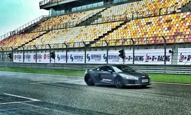 开奥迪是不是很没面子,奥迪有比r8好的车吗