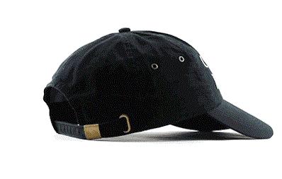 「怎么把你爸的帽子带出来了？真土」说这话的人才是真土鳖