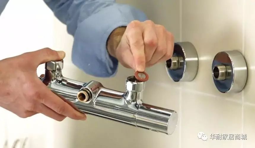 花洒盖不住瓷砖孔,花洒盖板盖不住