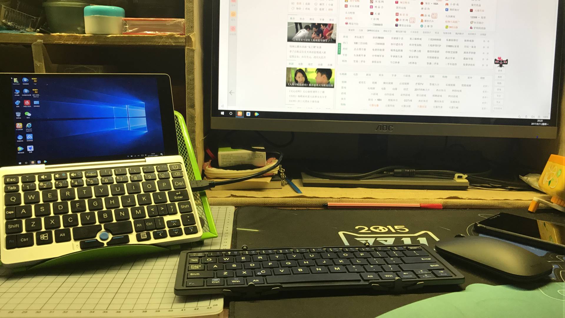 迷你口袋本+无线投影=两台电脑？一边看小米发布会，一边看苹果