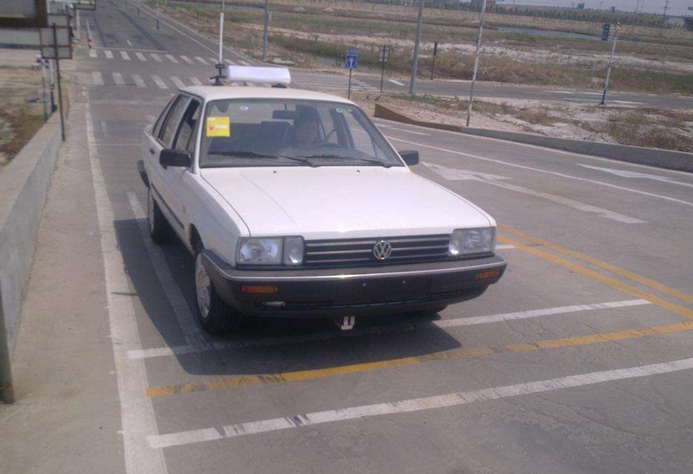 小风聊车最新视频,小风聊车违章