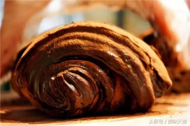 北京三里屯网红脏脏包店,北京三里屯网红餐厅的脏脏包