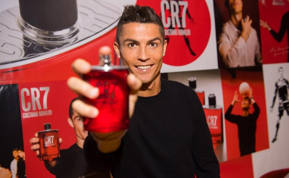 c罗kaka香水,c罗cr7新香水