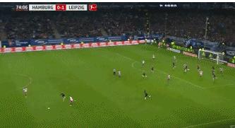 皇马后卫失球怎么解决的,皇马锋线亏空怎么办