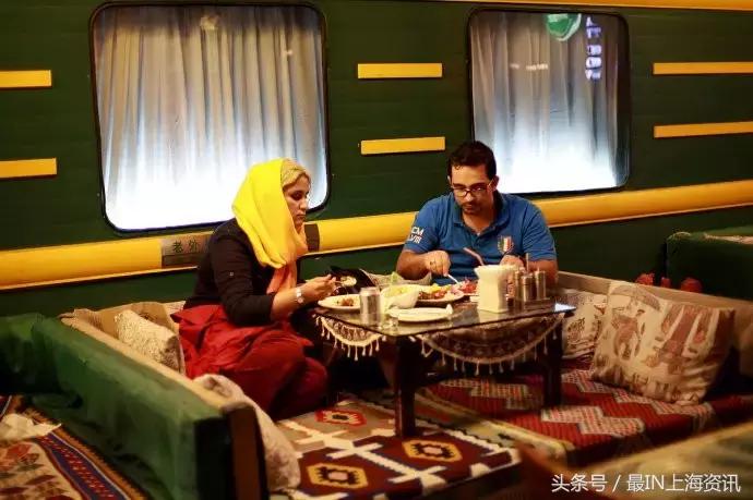 上海夏天必打卡5个夜市,上海既能逛又能吃的夜市