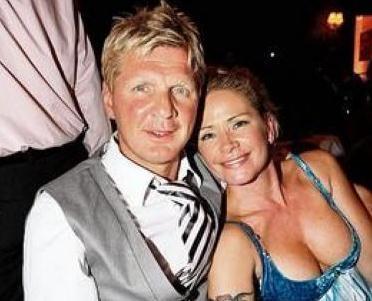 鍦轰笂鍏勫紵鍦轰笅鍏勫紵,鍦轰笂瀵规墜鍦轰笅鍏勫紵鏂囨