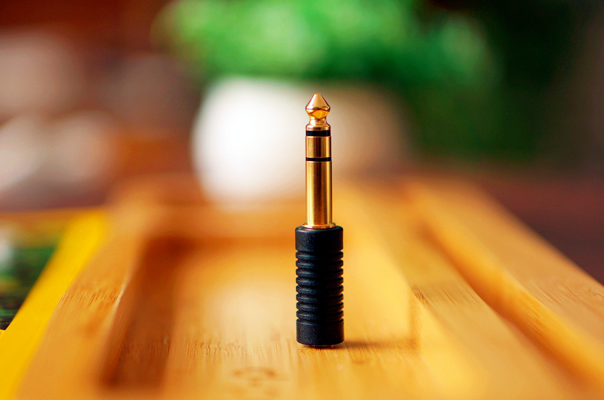 手机直推*党**出街利器：四单元动铁旗舰舒尔SE846体验