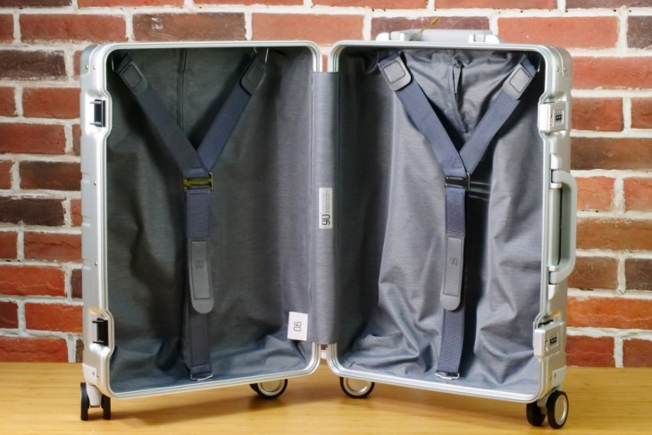 小米90分旅行箱28寸测评,小米米家全金属旅行箱