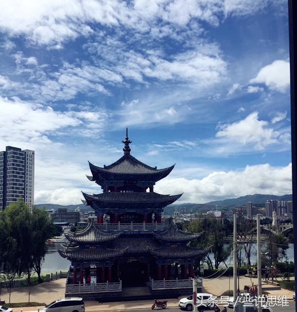 馋人游滇西在侠气大理品味金花奶奶幸福宴