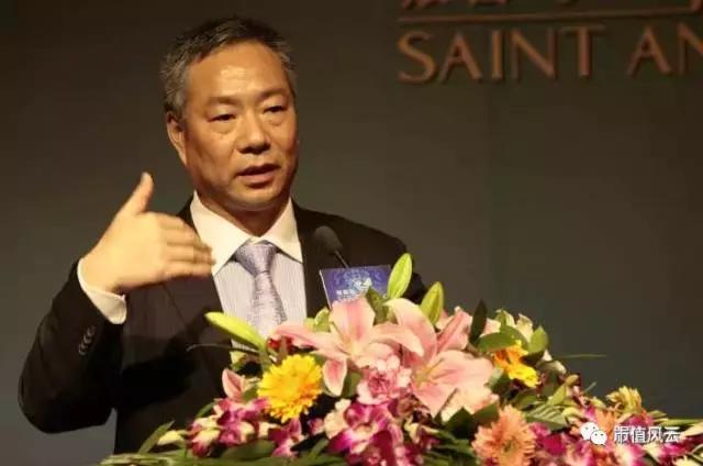 无法歌唱的“报喜鸟”：巨亏4.3亿，疑用财务洗澡摆脱转型泥潭