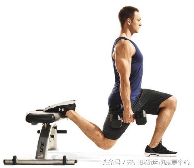 膝关节损伤要静养还是恢复训练,膝关节稳定训练避免运动损伤