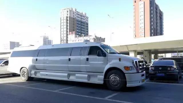 福特房车赵本山同款,本山大叔福特房车