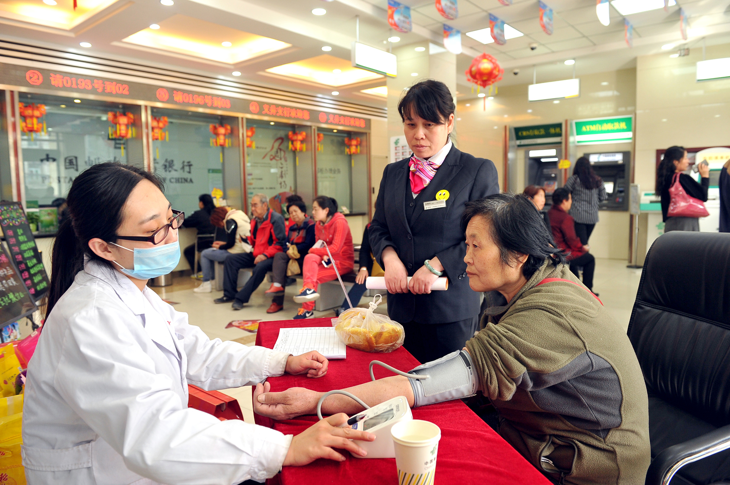 这赛事居然有4.3万人参加