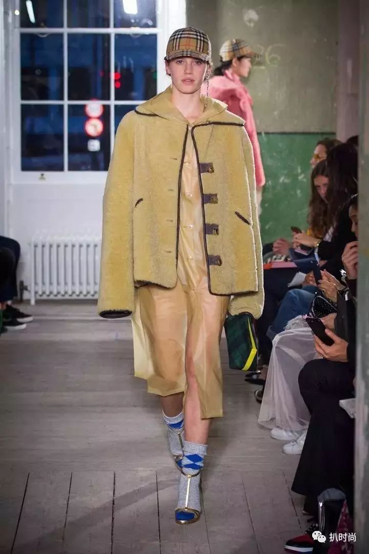 2018春夏伦敦时装周丨Burberry之外,还有什么可看?