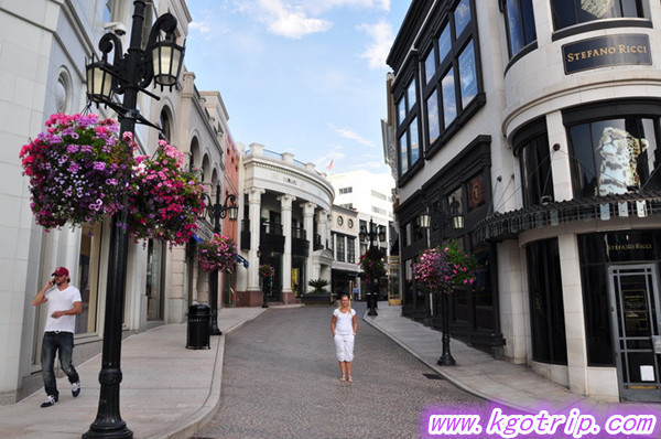 君行天下百货,君行天下旅游