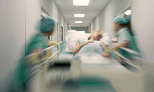 急产容易出现胎儿窘迫吗,宝宝出意外