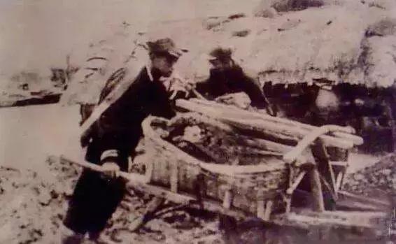 手工陶器店,看了一辈子的店