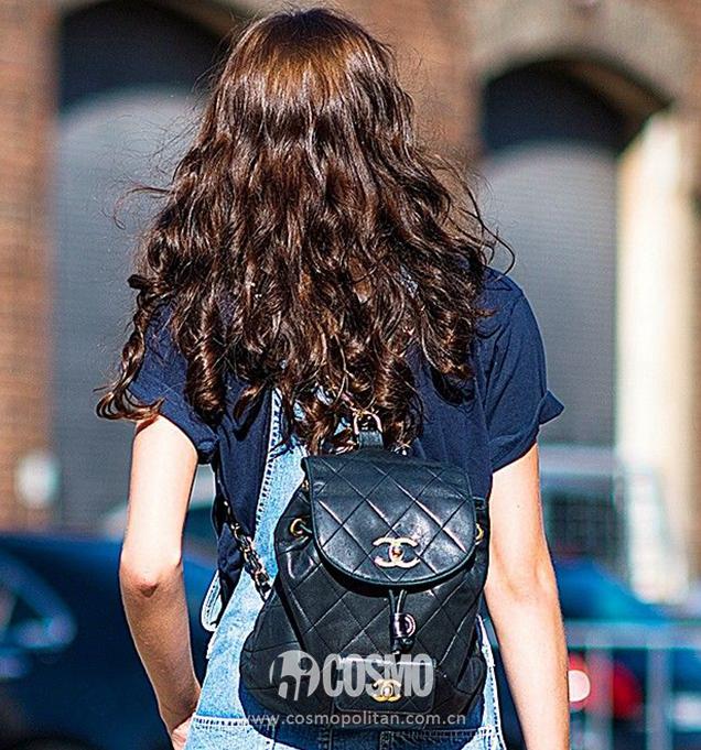 花里胡哨双肩包推荐,耐看双肩包穿搭