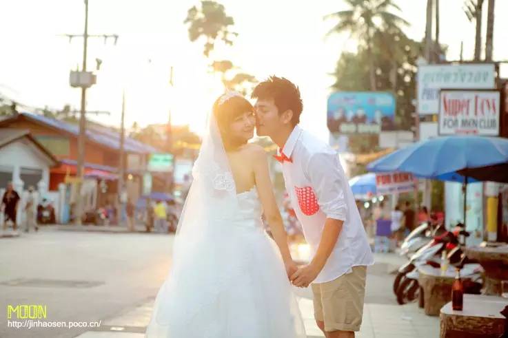 比胡霍纯洁的情侣照，怎样拍？