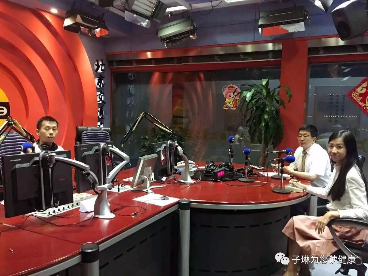 生宝宝怎样能避免拉粑粑,生娃了怎么快速拉粑粑