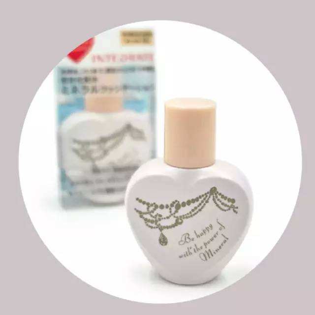 日本欧美大热平价粉底！一顿饭的钱就能买到它！