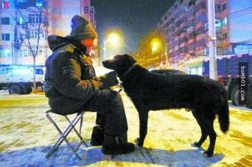 民间故事恶狗与恶人,民间故事大黄狗的故事