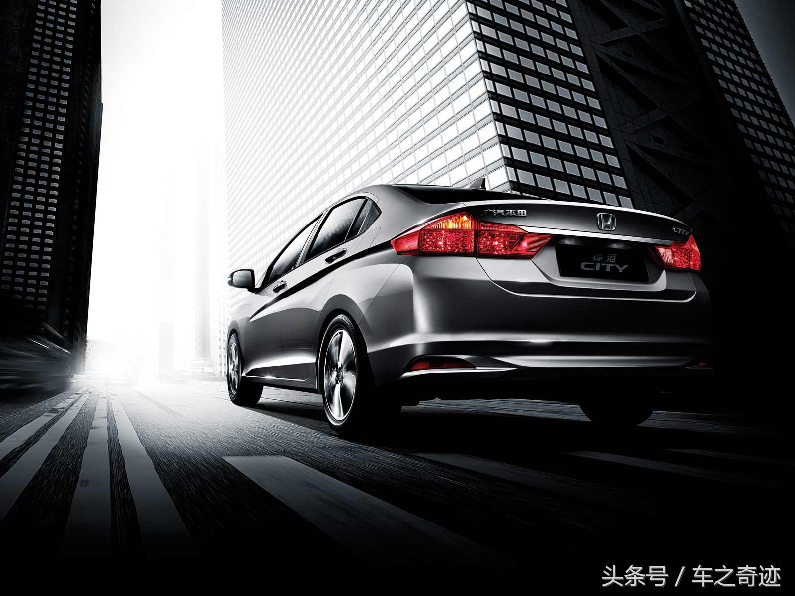 13款1.8l自动豪华,这款车全款落地价是多少钱