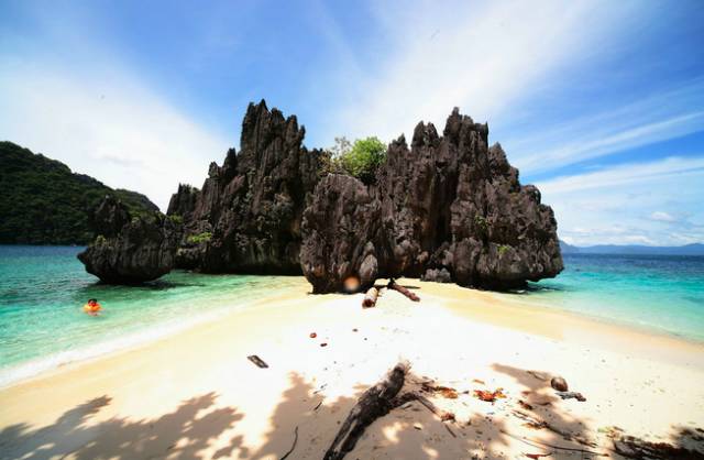 巴拉望岛好玩吗,巴拉望岛最大的岛屿