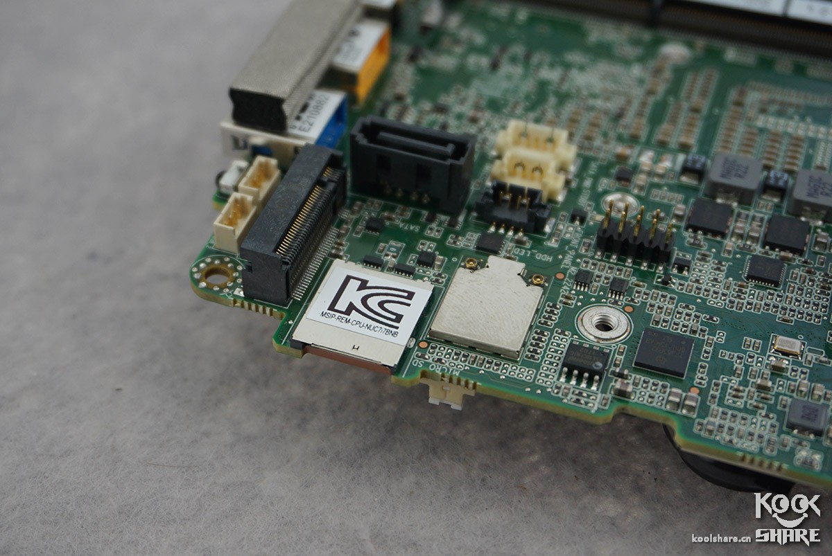 英特尔nuc6i7拆解,英特尔nuc7i7