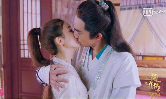 景甜赵丽颖李易峰林更新霍建华,赵丽颖李易峰陈伟霆霍建华林更新