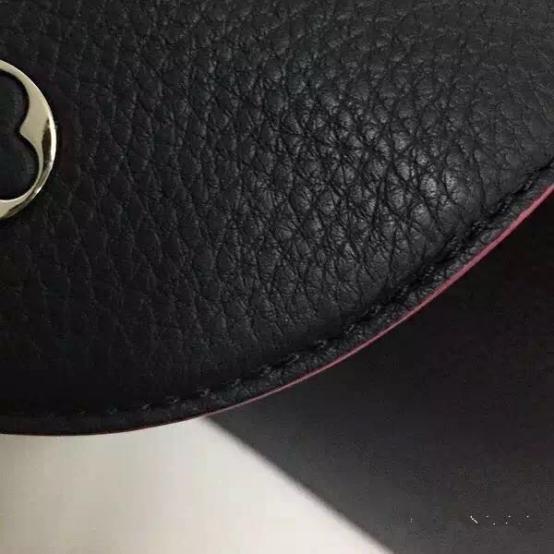 鉴定真假攻略LVCapucines手袋