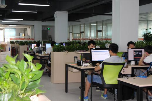 流量驱动供应链启瀛网络将手机贴膜一天卖到2万单