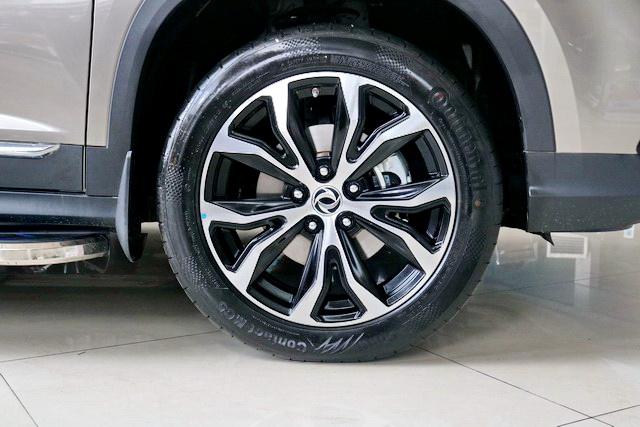 2017款东风风行景逸x5全款多少钱,2017款景逸x51.6l豪华版测评