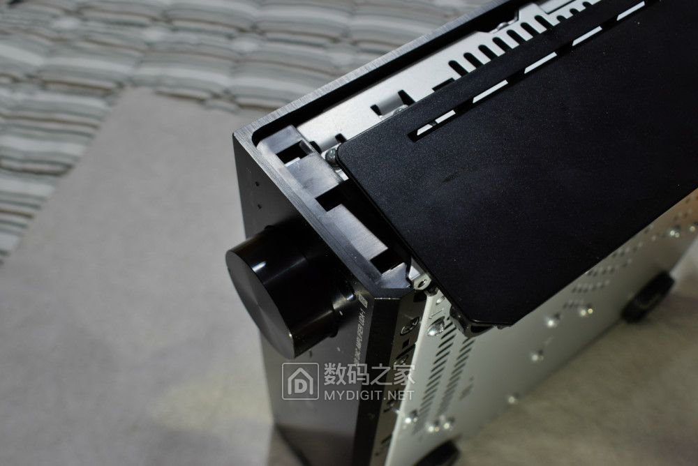 索尼uda1听感评测,索尼vf1功放拆解