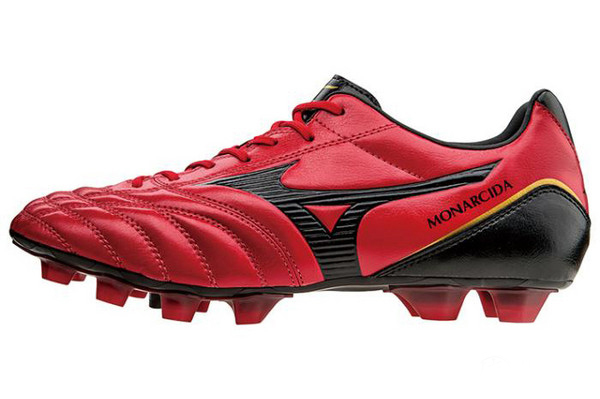 最便宜美津浓足球鞋,中等价位的美津浓足球鞋推荐