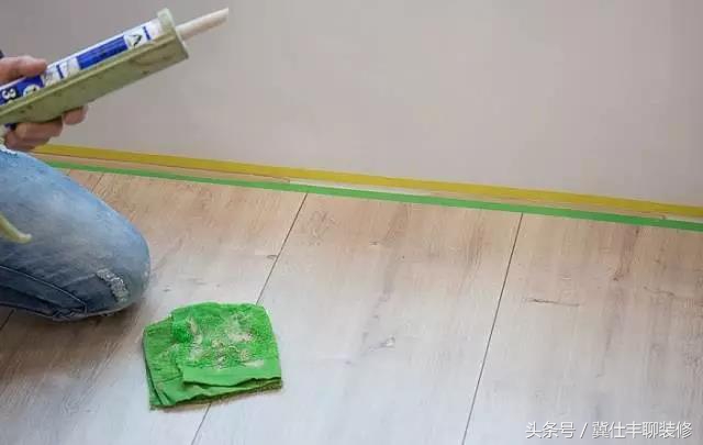 踢脚线不好看怎么弄下来,踢脚线如何装好看又实用